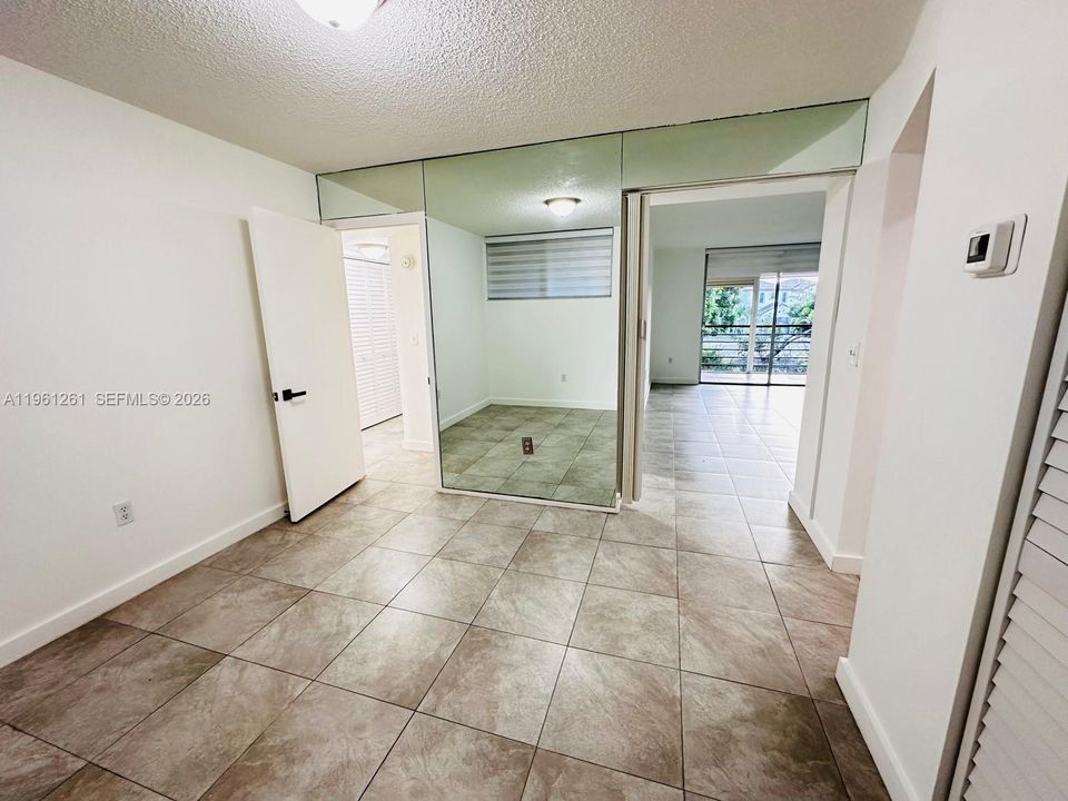 En Venta: $199,900 (1 camas, 1 baños, 900 Pies cuadrados)