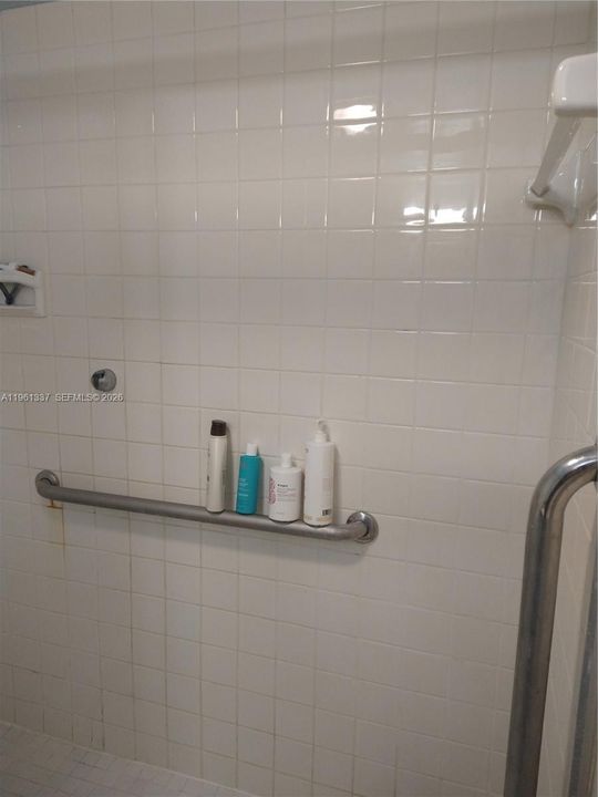 For Sale: $189,500 (2 beds, 2 baths, 1140 Square Feet)