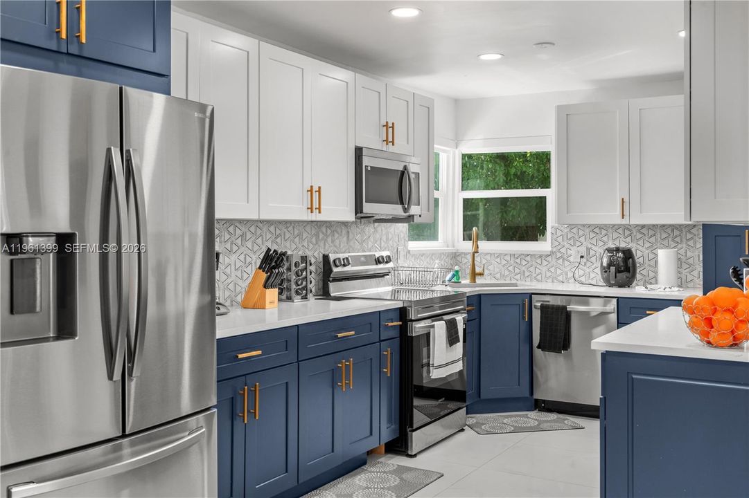 For Sale: $558,000 (3 beds, 2 baths, 1531 Square Feet)