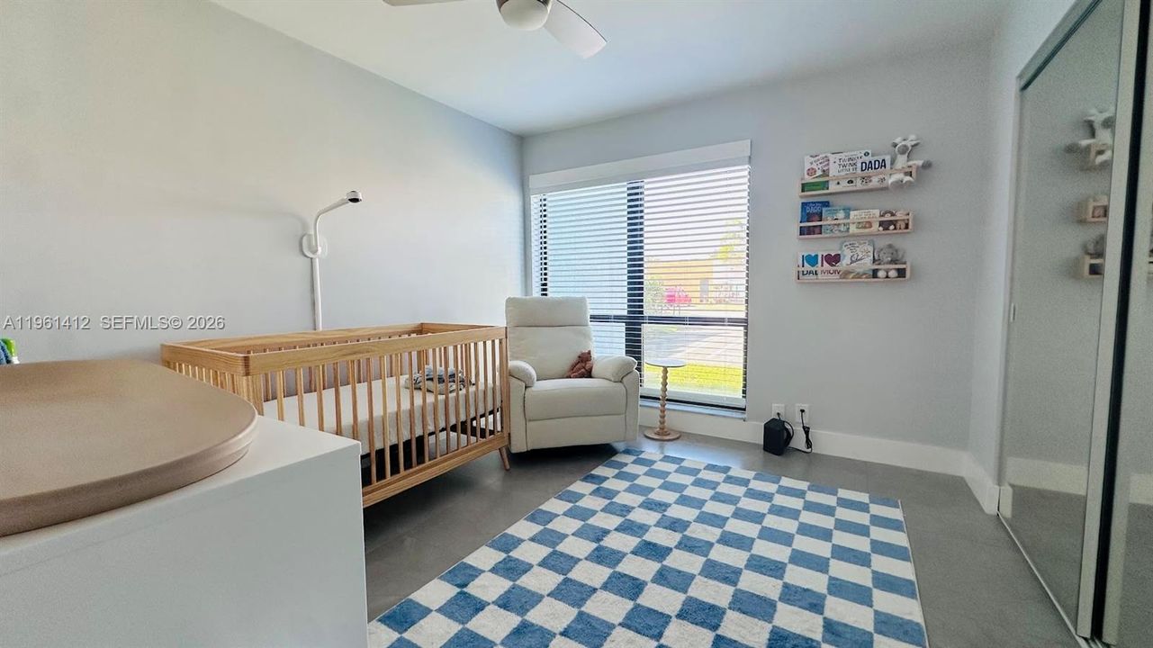 Active With Contract: $255,000 (2 beds, 2 baths, 1056 Square Feet)