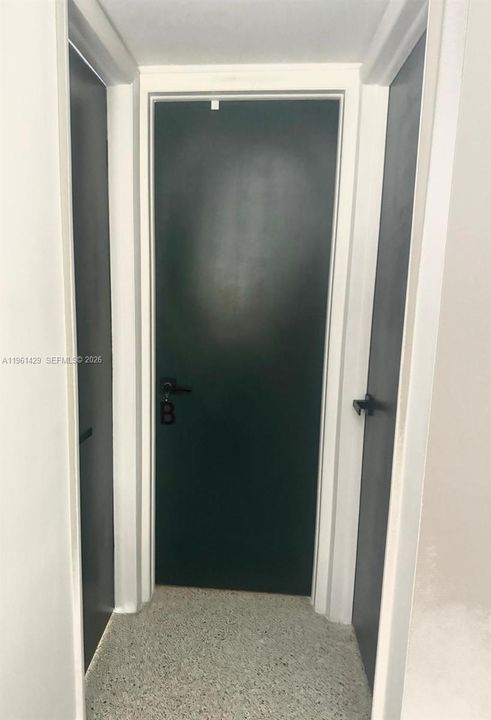 For Sale: $265,000 (2 beds, 1 baths, 660 Square Feet)