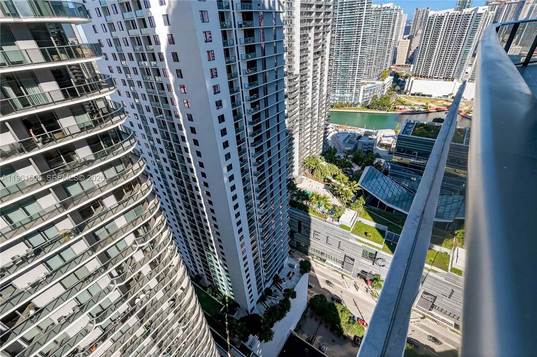 На продажу: $449,000 (1 спален, 1 ванн, 620 Квадратных фут)