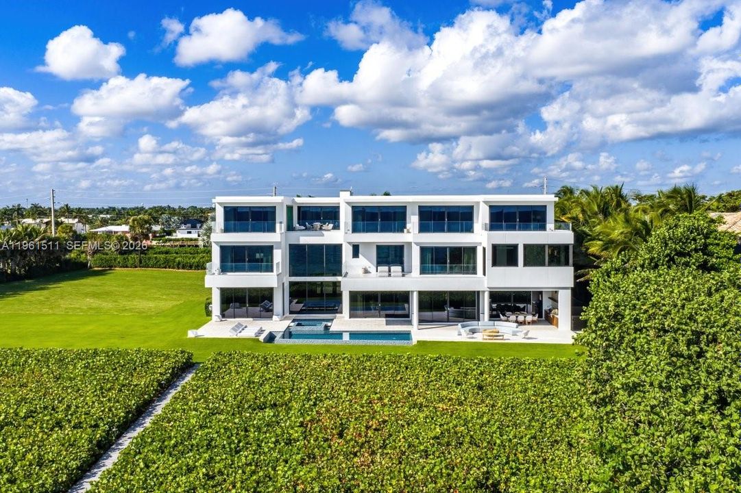 En Venta: $37,500,000 (7 camas, 8 baños, 10101 Pies cuadrados)