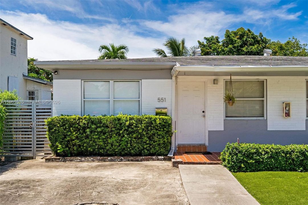 En Venta: $1,250,000 (0 camas, 0 baños, 2064 Pies cuadrados)