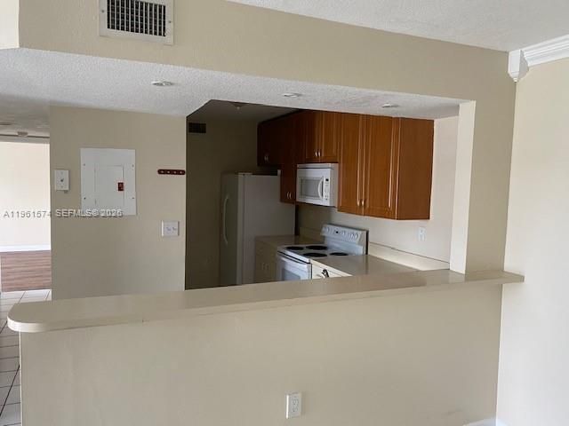 Activo con contrato: $229,900 (2 camas, 2 baños, 1113 Pies cuadrados)