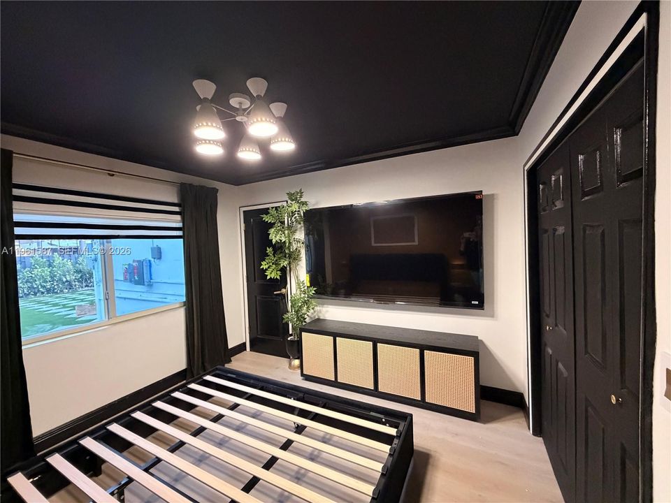 В аренду: $7,200 (4 спален, 3 ванн, 1625 Квадратных фут)