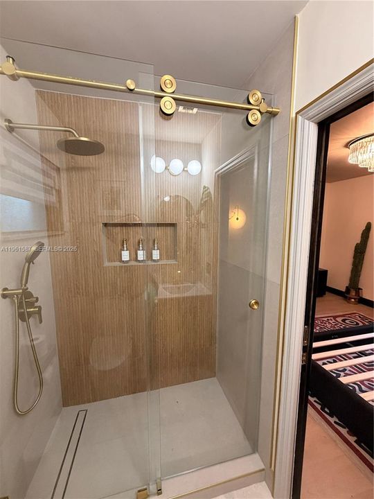 В аренду: $7,200 (4 спален, 3 ванн, 1625 Квадратных фут)