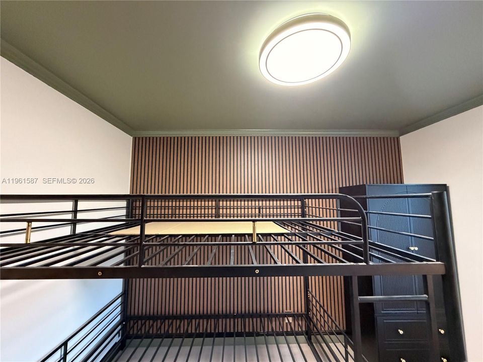В аренду: $7,200 (4 спален, 3 ванн, 1625 Квадратных фут)