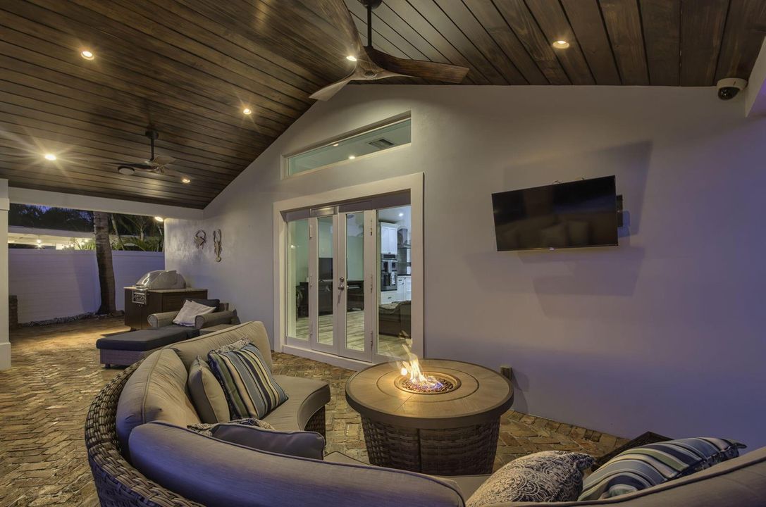 Covered Lanai