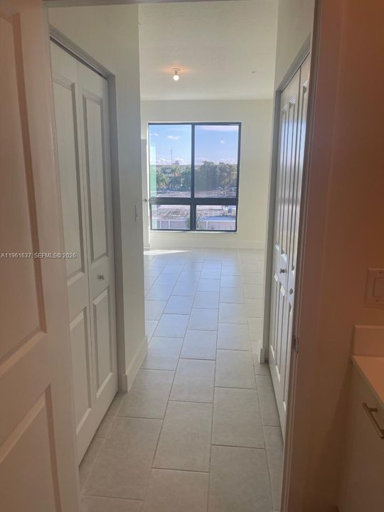 En Venta: $525,000 (3 camas, 2 baños, 1124 Pies cuadrados)