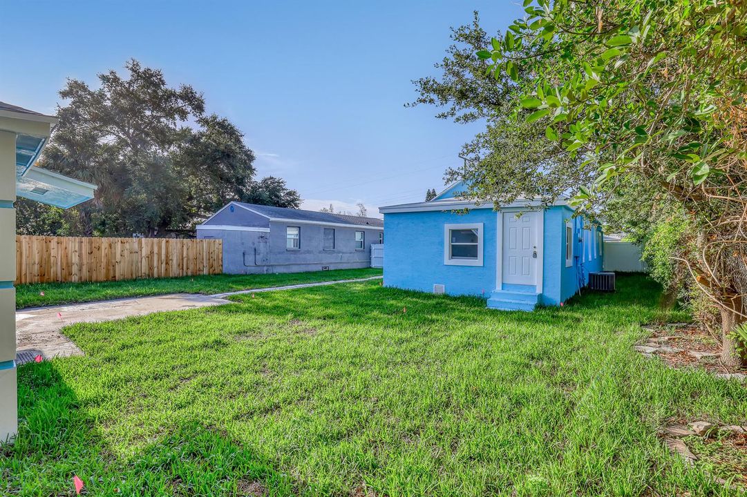 180 W 15th (24)