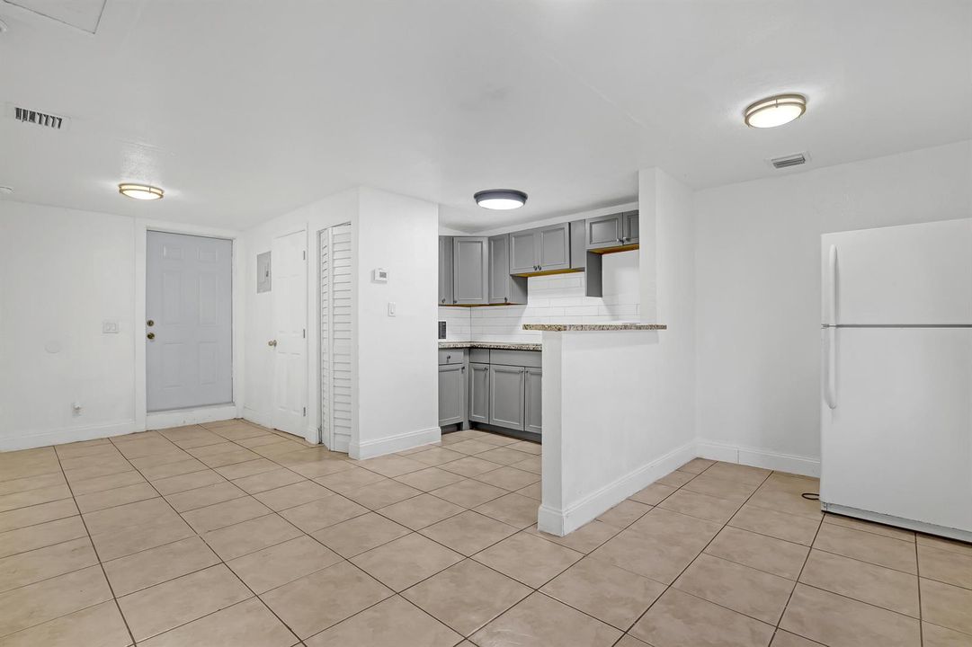 180 W 15th (33)