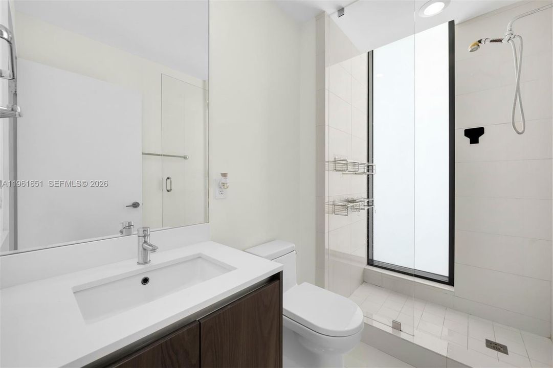 For Sale: $2,190,000 (4 beds, 4 baths, 1871 Square Feet)