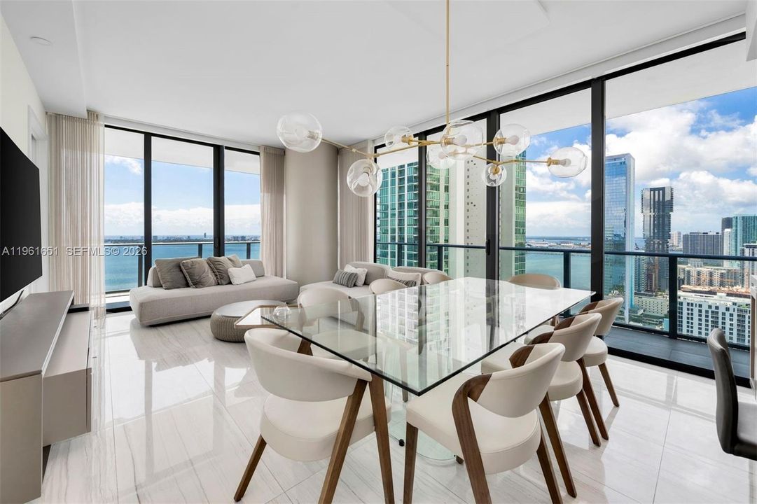 For Sale: $2,190,000 (4 beds, 4 baths, 1871 Square Feet)