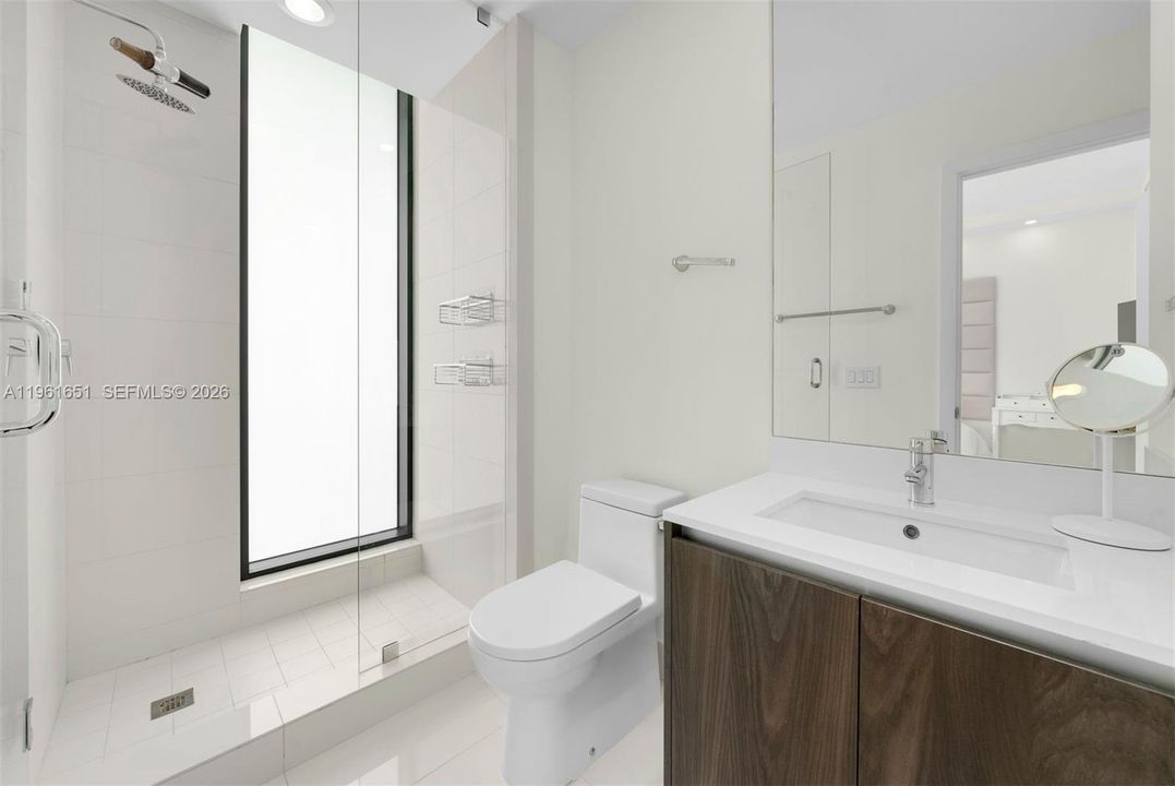 For Sale: $2,190,000 (4 beds, 4 baths, 1871 Square Feet)