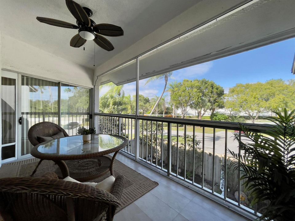 Screened Balcony
