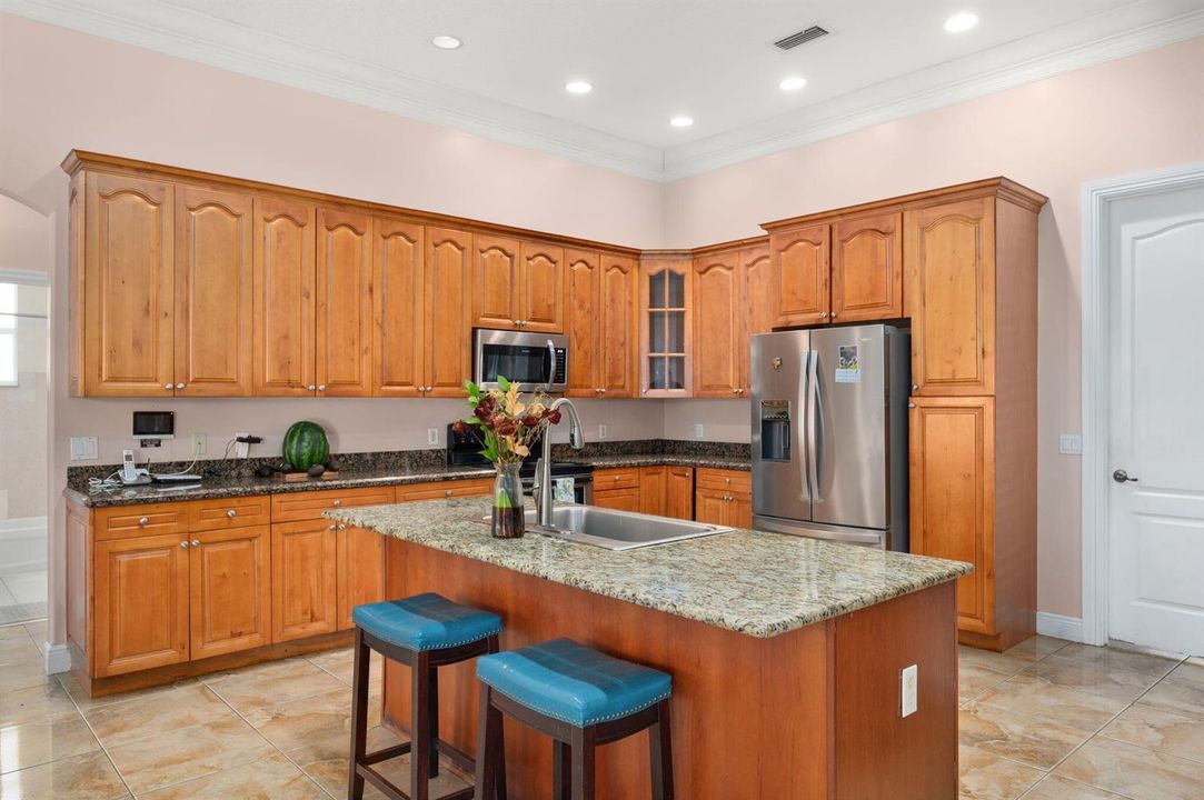 20-web-or-mls-5305 Southwind Trl - 20