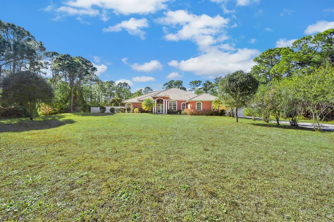 2-web-or-mls-5305 Southwind Trl - 2