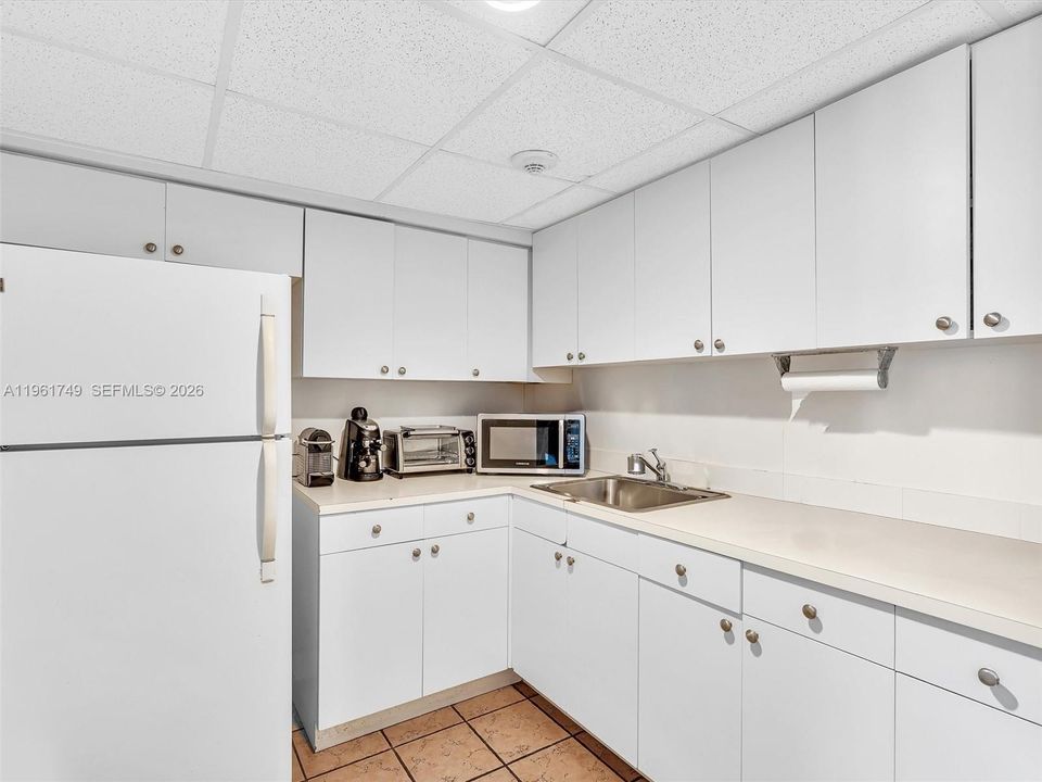 Common Kitchen