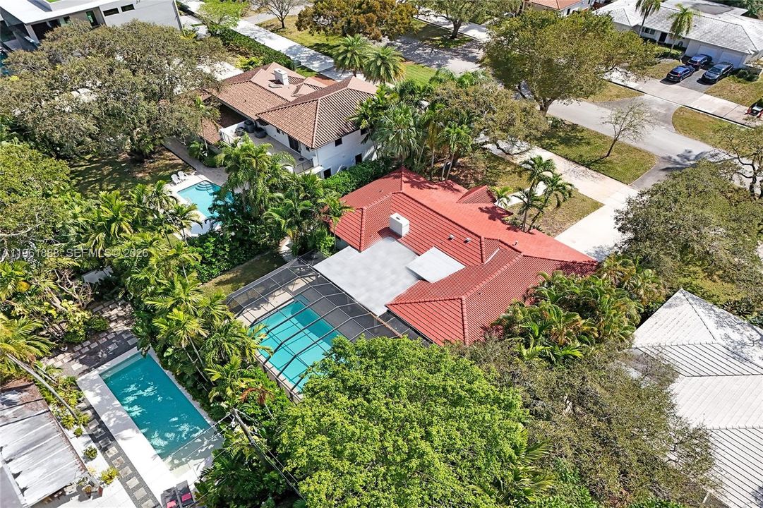 For Sale: $2,350,000 (3 beds, 3 baths, 2261 Square Feet)