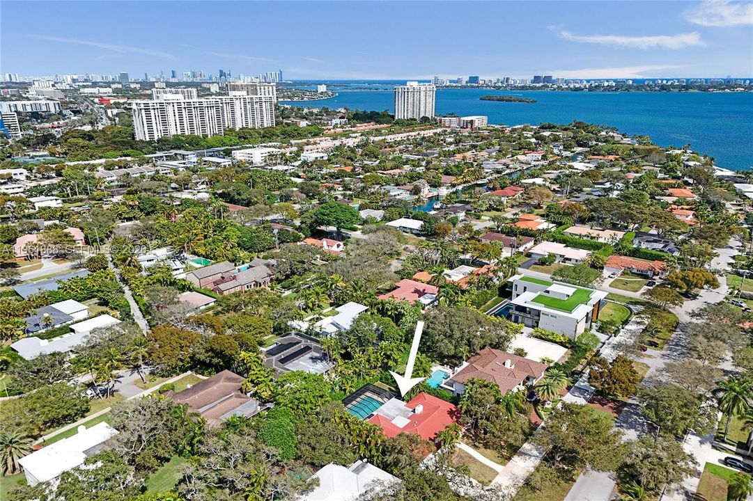 For Sale: $2,350,000 (3 beds, 3 baths, 2261 Square Feet)