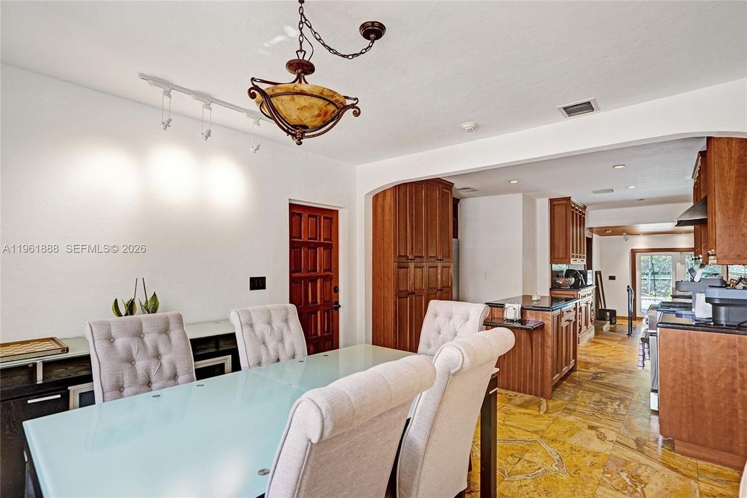 For Sale: $2,350,000 (3 beds, 3 baths, 2261 Square Feet)