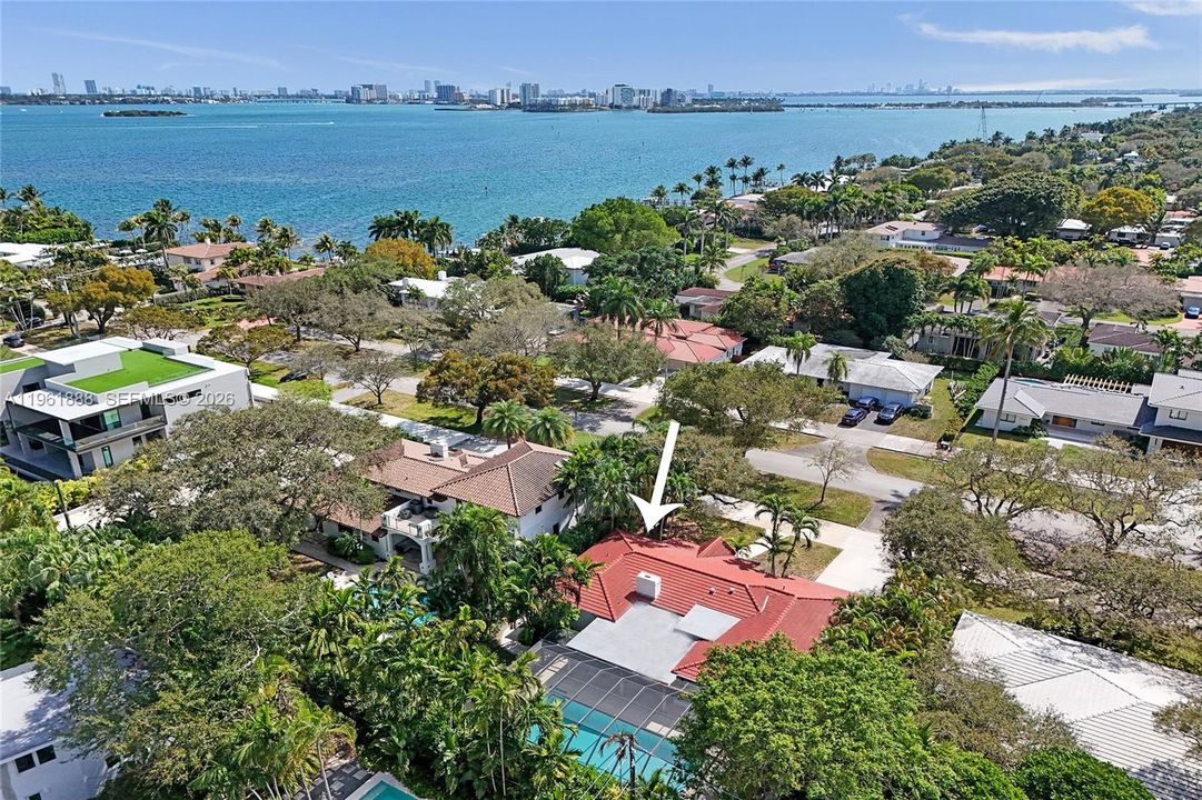 For Sale: $2,350,000 (3 beds, 3 baths, 2261 Square Feet)