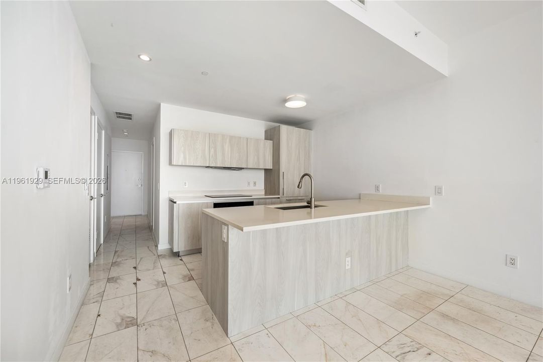 En Venta: $1,060,000 (2 camas, 3 baños, 1186 Pies cuadrados)