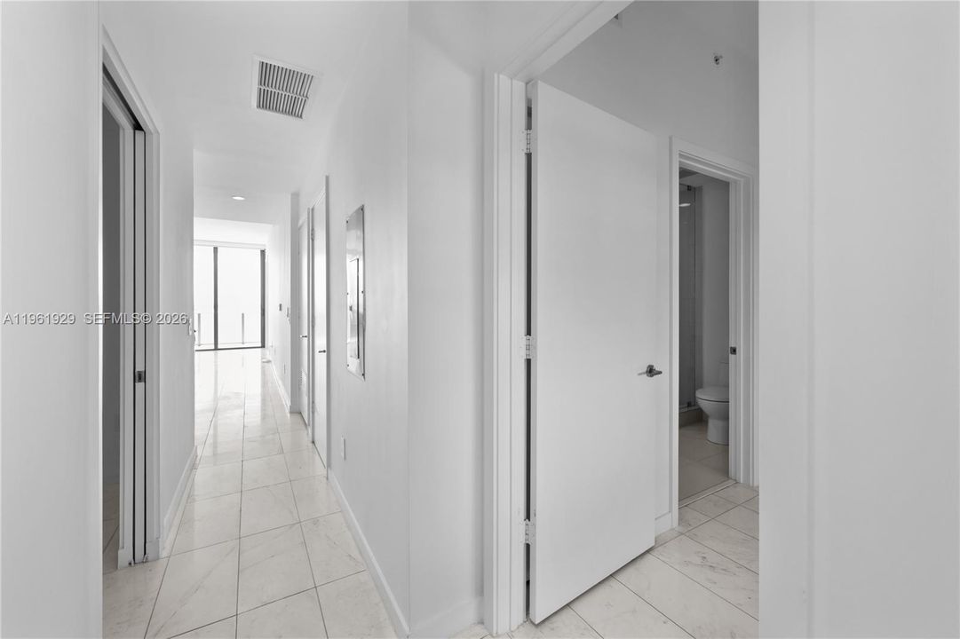 En Venta: $1,060,000 (2 camas, 3 baños, 1186 Pies cuadrados)