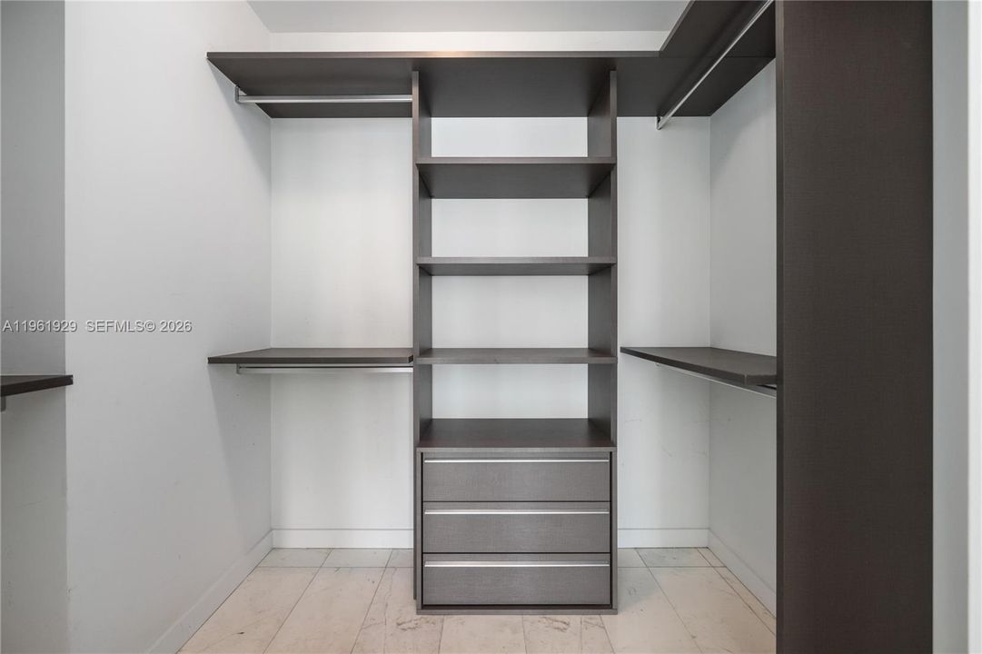 En Venta: $1,060,000 (2 camas, 3 baños, 1186 Pies cuadrados)