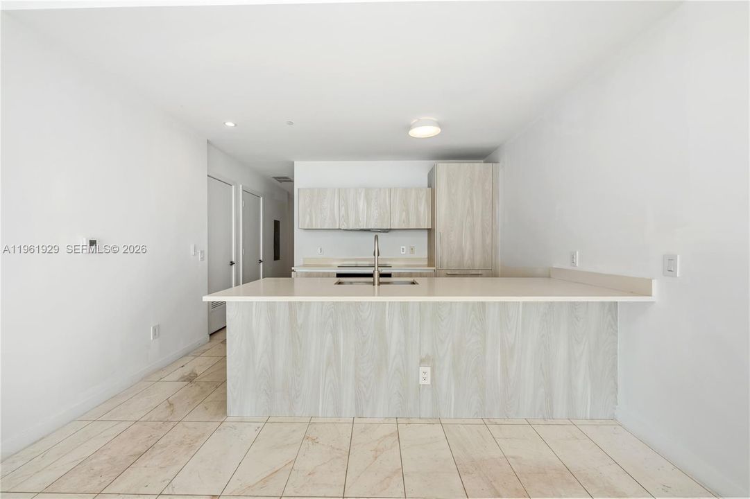 En Venta: $1,060,000 (2 camas, 3 baños, 1186 Pies cuadrados)