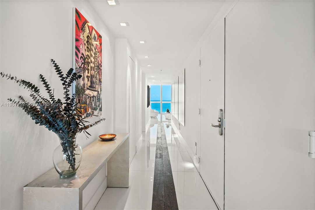 For Sale: $4,500,000 (3 beds, 3 baths, 2940 Square Feet)
