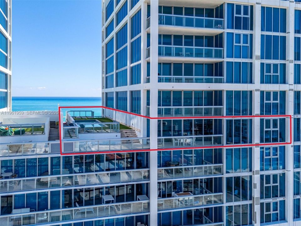 For Sale: $4,500,000 (3 beds, 3 baths, 2940 Square Feet)