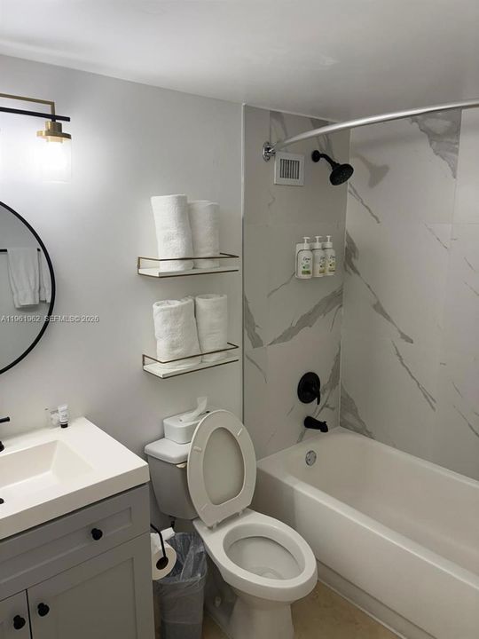 For Sale: $149,900 (0 beds, 1 baths, 360 Square Feet)