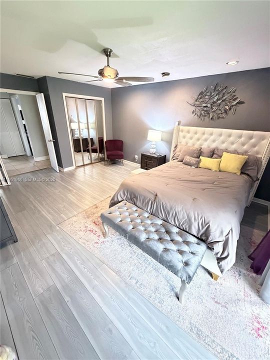 Vendido Recientemente: $629,000 (4 camas, 3 baños, 2264 Pies cuadrados)