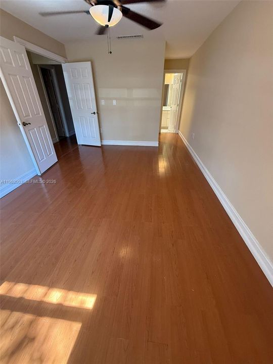 Active With Contract: $3,200 (4 beds, 2 baths, 1889 Square Feet)