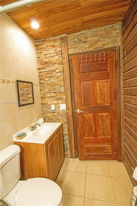 Recently Sold: $325,000 (3 beds, 2 baths, 0 Square Feet)