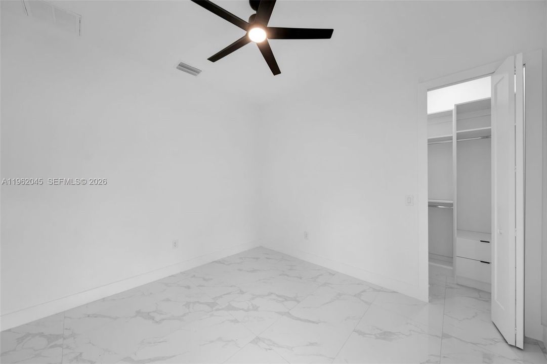 Vendido Recientemente: $365,000 (3 camas, 2 baños, 0 Pies cuadrados)
