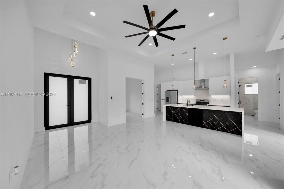 Vendido Recientemente: $365,000 (3 camas, 2 baños, 0 Pies cuadrados)