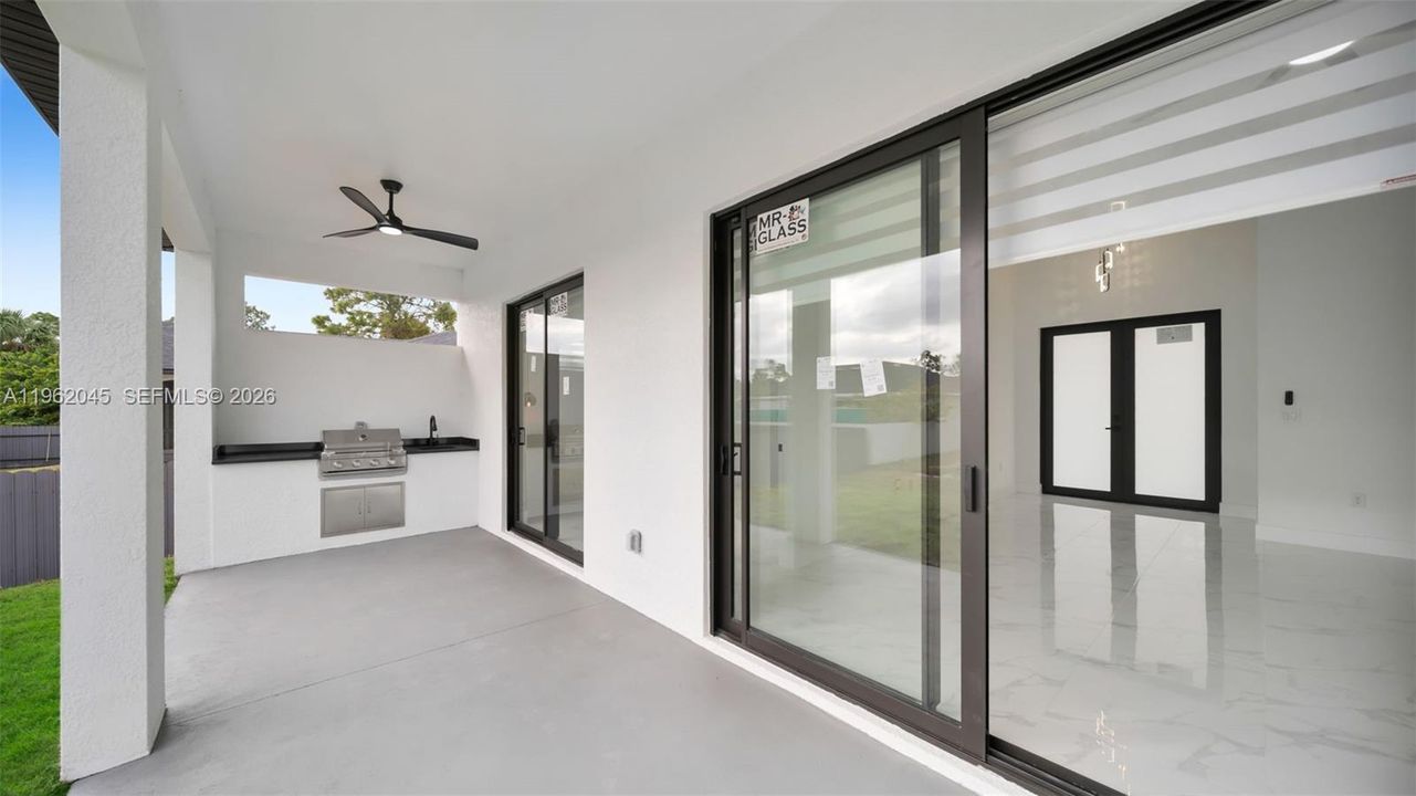 Vendido Recientemente: $365,000 (3 camas, 2 baños, 0 Pies cuadrados)