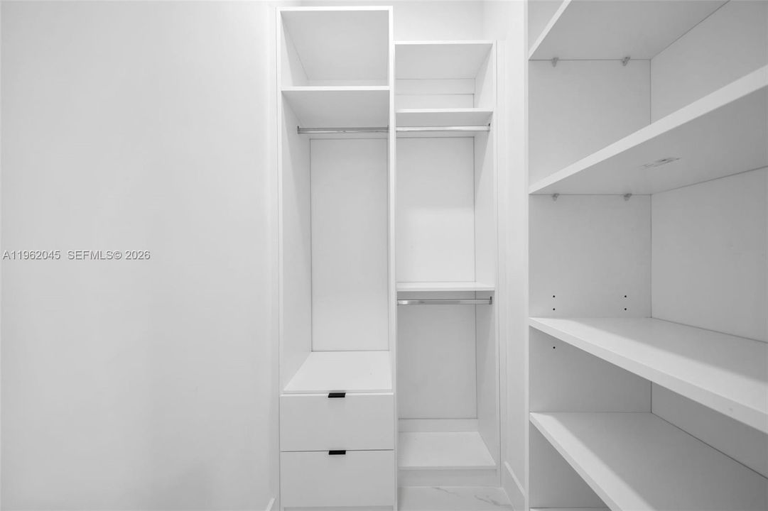 Vendido Recientemente: $365,000 (3 camas, 2 baños, 0 Pies cuadrados)