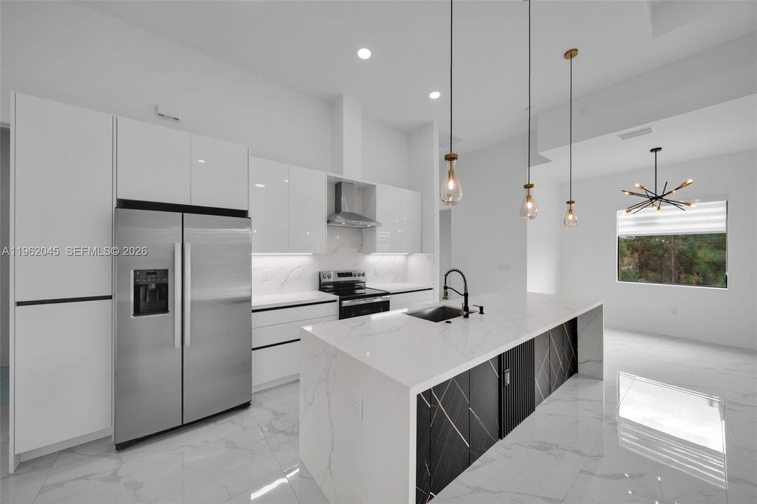 Vendido Recientemente: $365,000 (3 camas, 2 baños, 0 Pies cuadrados)