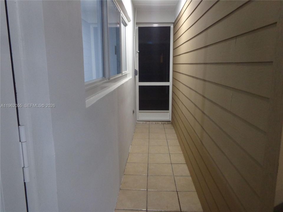 En Venta: $769,999 (3 camas, 2 baños, 1862 Pies cuadrados)