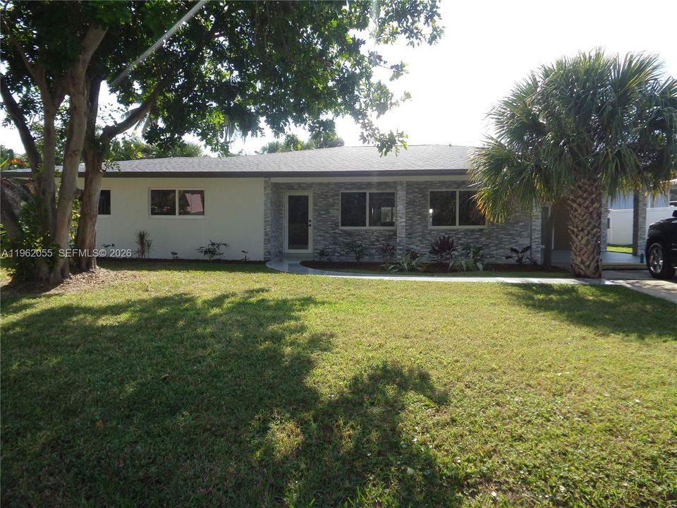 En Venta: $769,999 (3 camas, 2 baños, 1862 Pies cuadrados)