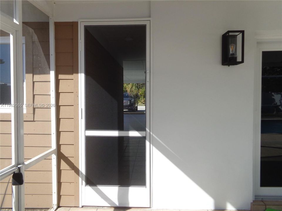 En Venta: $769,999 (3 camas, 2 baños, 1862 Pies cuadrados)