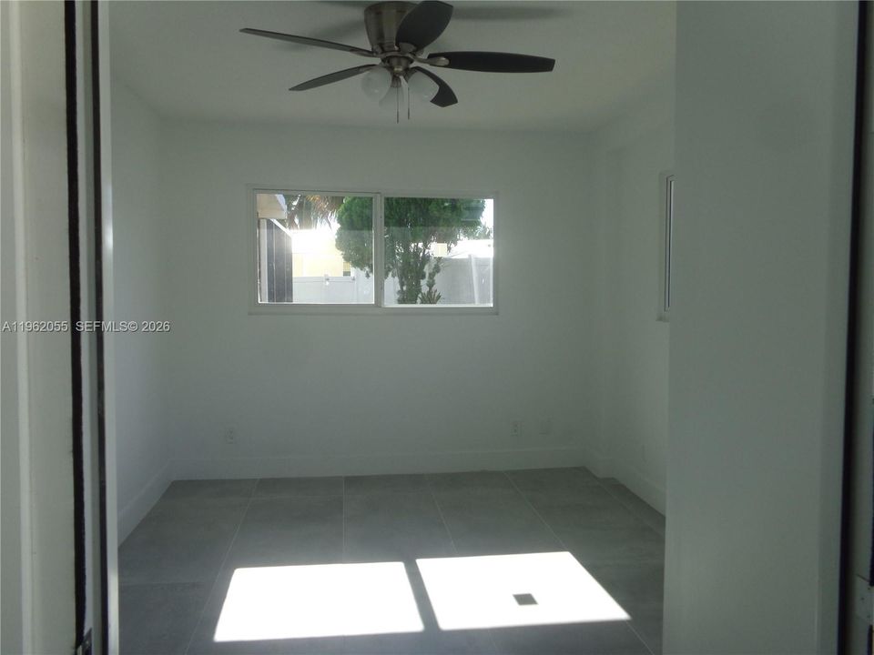 En Venta: $769,999 (3 camas, 2 baños, 1862 Pies cuadrados)