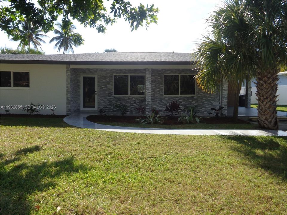 En Venta: $769,999 (3 camas, 2 baños, 1862 Pies cuadrados)