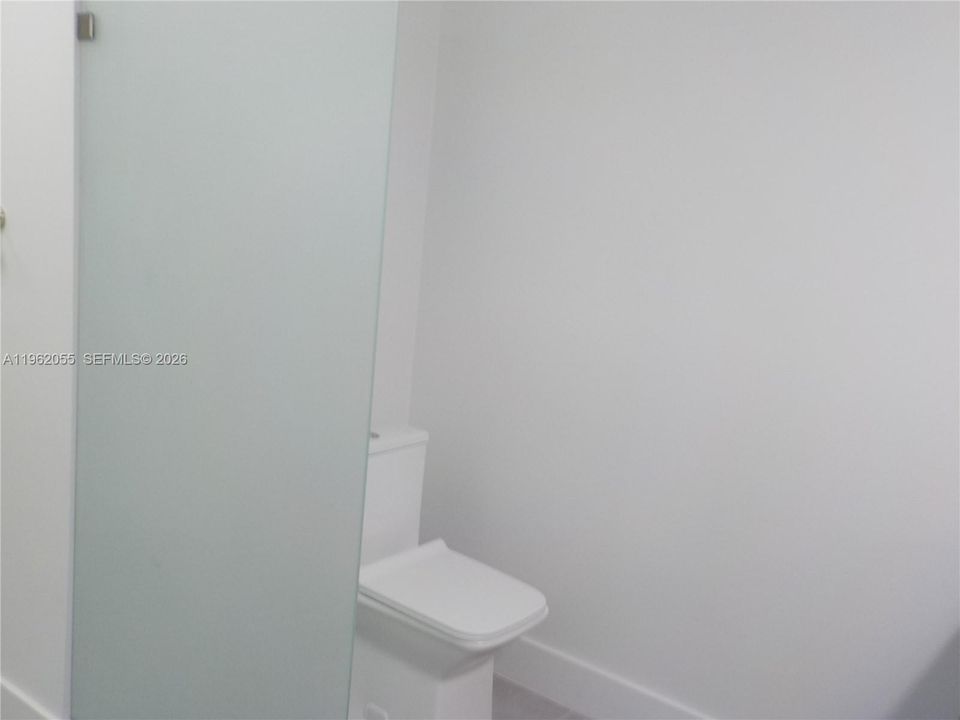 En Venta: $769,999 (3 camas, 2 baños, 1862 Pies cuadrados)