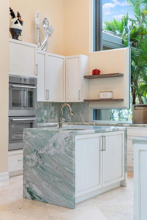 096-1811BreakersWestCourt-WestPalmBeach-