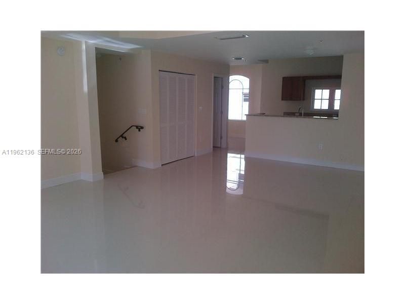 En Venta: $590,000 (2 camas, 2 baños, 1745 Pies cuadrados)